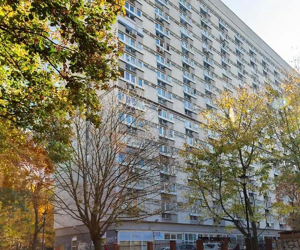 Centre & Pet-friendly By Renters وارسو